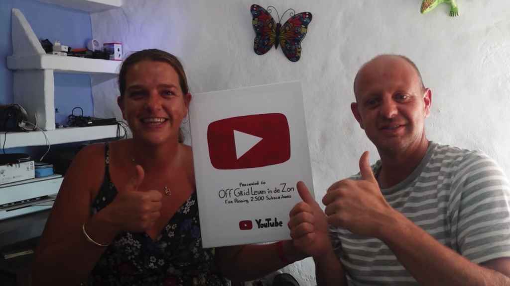 THUMBNAIL VIDEO_00_00_25_09